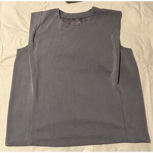 Athleta sleeveless top size large